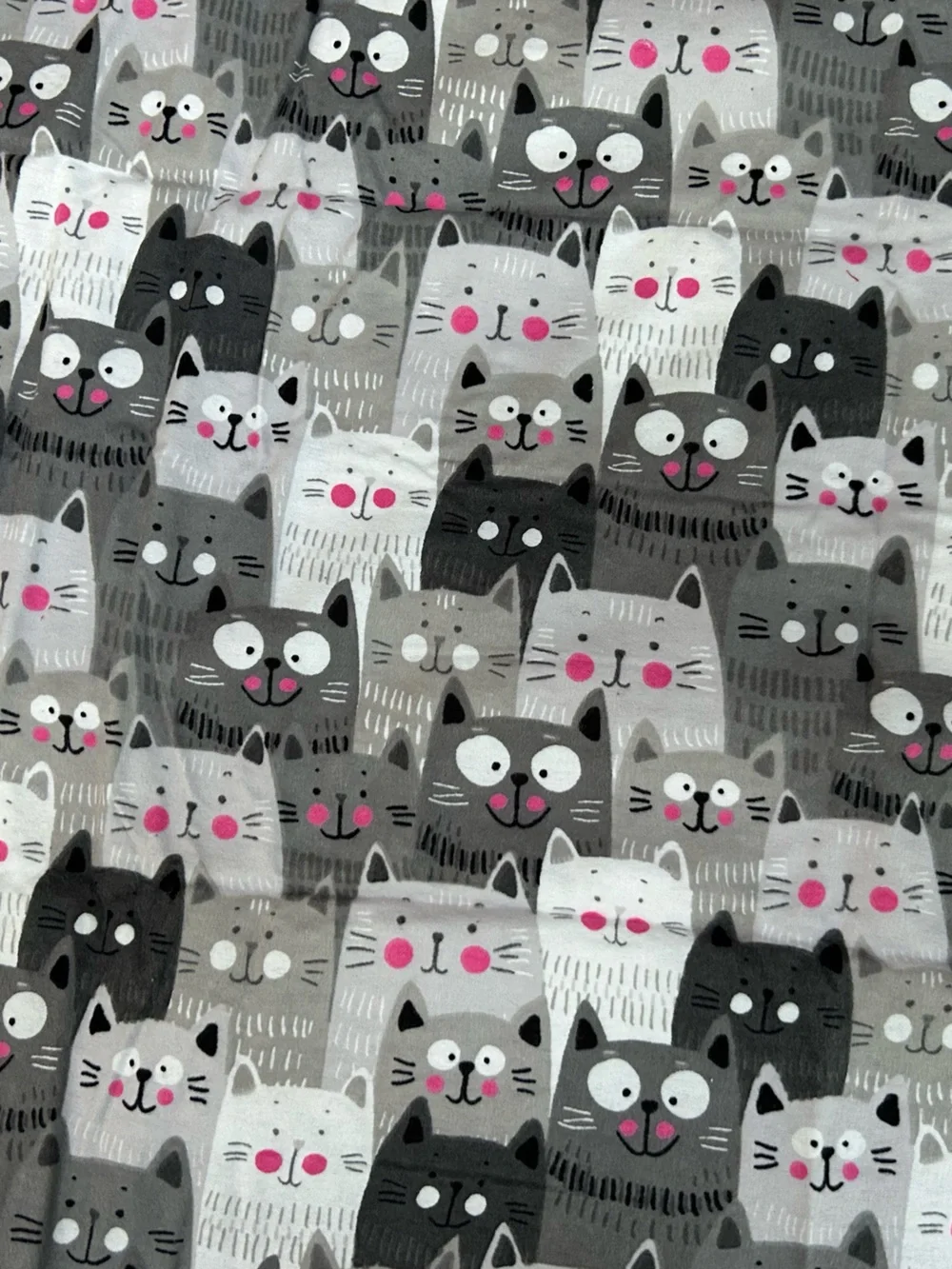 Fabric Gray/White Cat Pattern flannel Remnant 40” wide long/18”to 16.5”, s0 cute